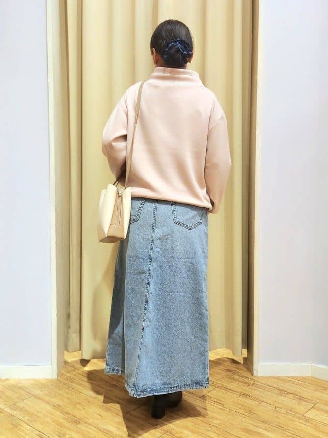 くまさんの「SHOO･LA･RUE｜【SHOO・LA・RUE DENIM】シンプルだから使いやすい Aラインスカート」を使ったコーディネート