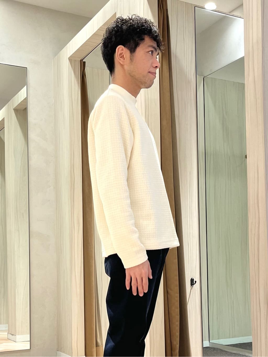 URAさんの「TAKEO KIKUCHI｜カラーコンビ ダウンブルゾン」を使ったコーディネート