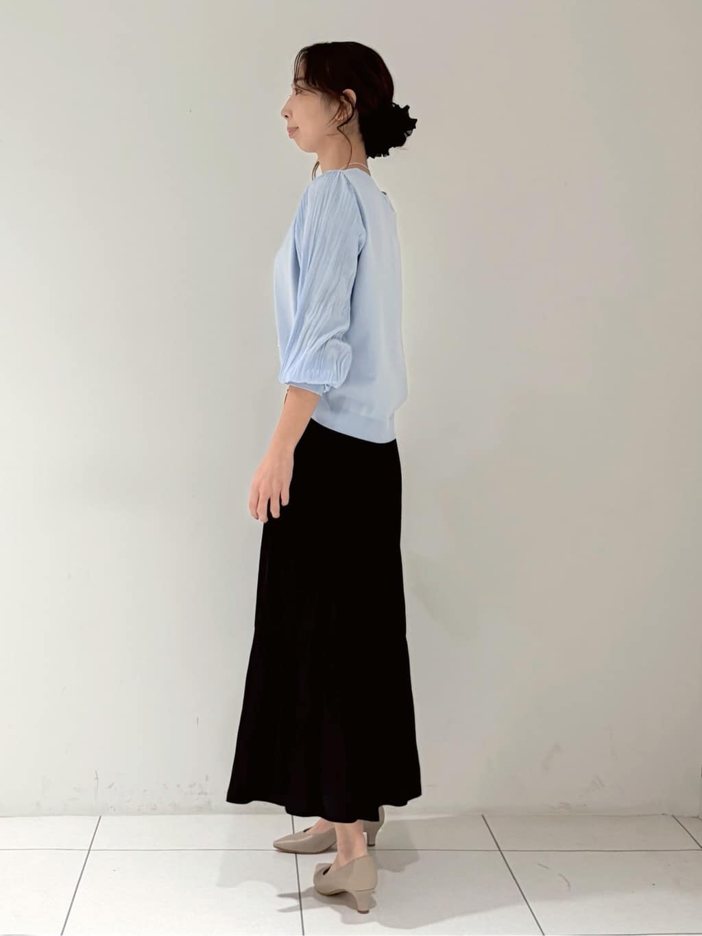 shioriさんの「INDIVI｜【洗える／華やか】袖プリーツニット」を使ったコーディネート