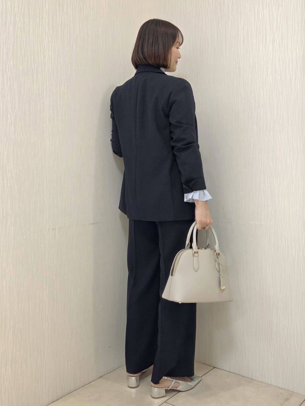 naokoさんの「UNTITLED｜【新色追加/セットアップ可】エアリー ダブルブレストジャケット」を使ったコーディネート