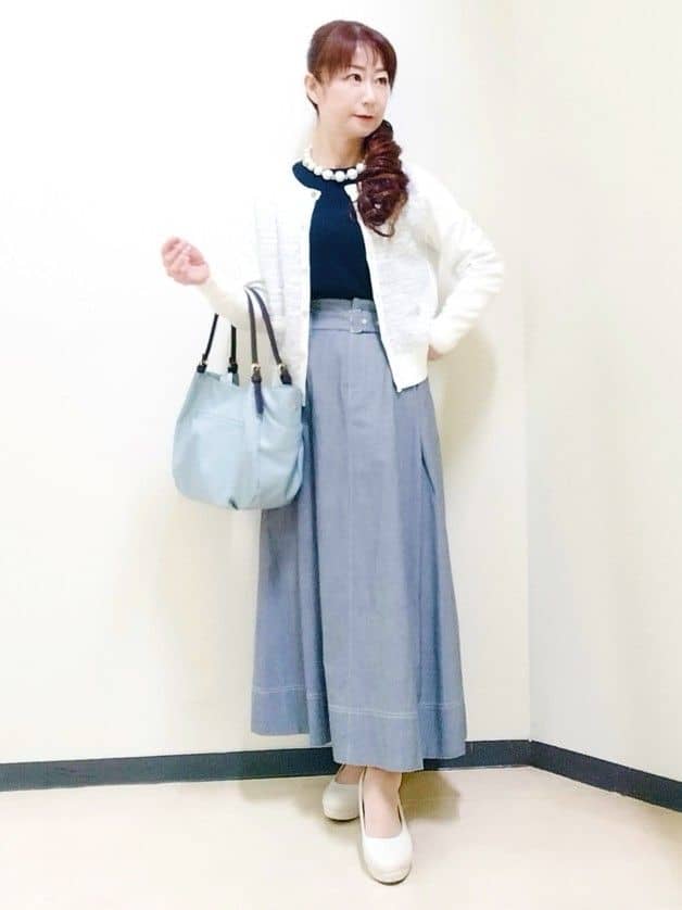 花さんの「Reflect｜ダンガリータックフレアスカート」を使ったコーディネート