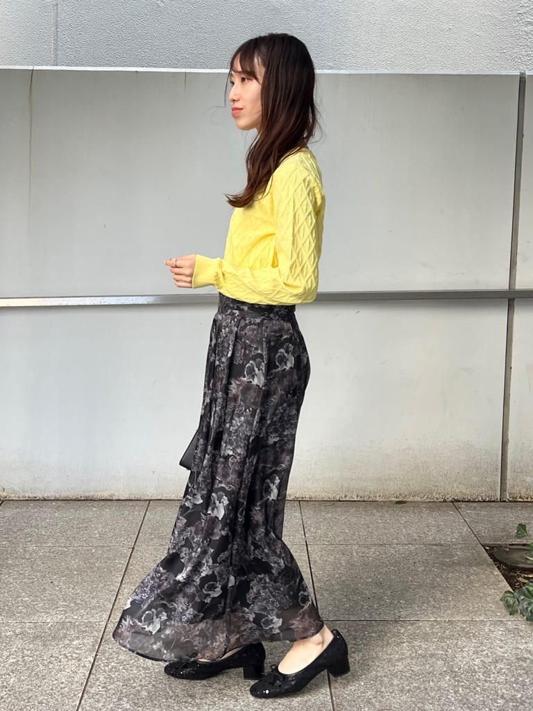はばさんの「Couture brooch｜【アンサンブル可】ダイヤ柄ニット」を使ったコーディネート