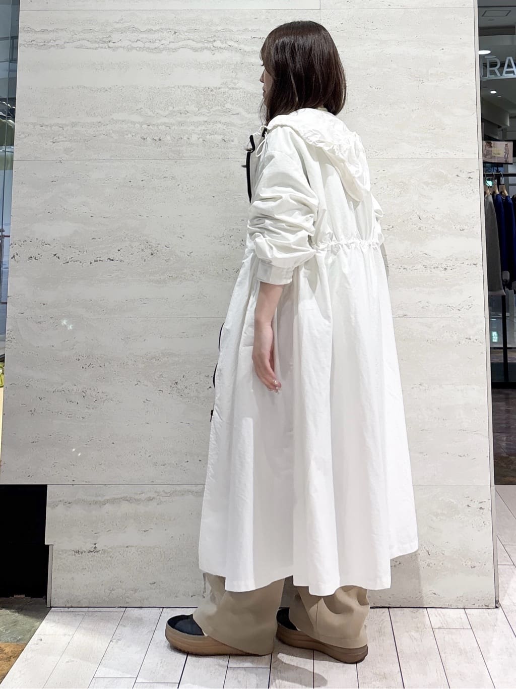 かほさんの「OPAQUE.CLIP｜イージーワイドパンツ【洗濯機OK】」を使ったコーディネート