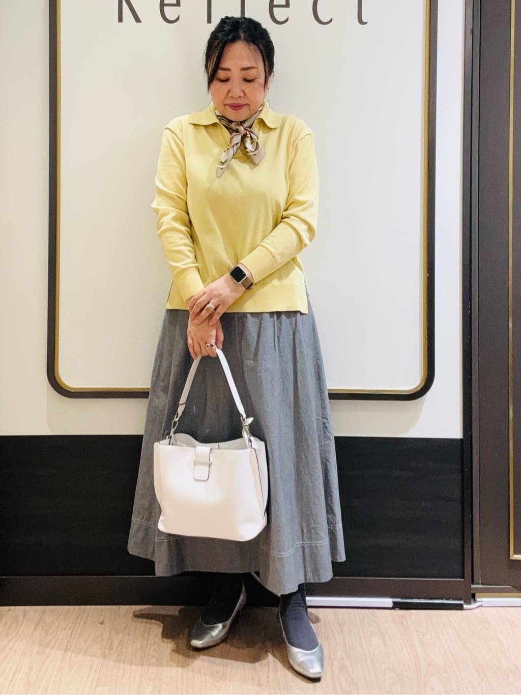 かまちゃんさんの「Reflect｜スキッパーネックニットプルオーバー」を使ったコーディネート