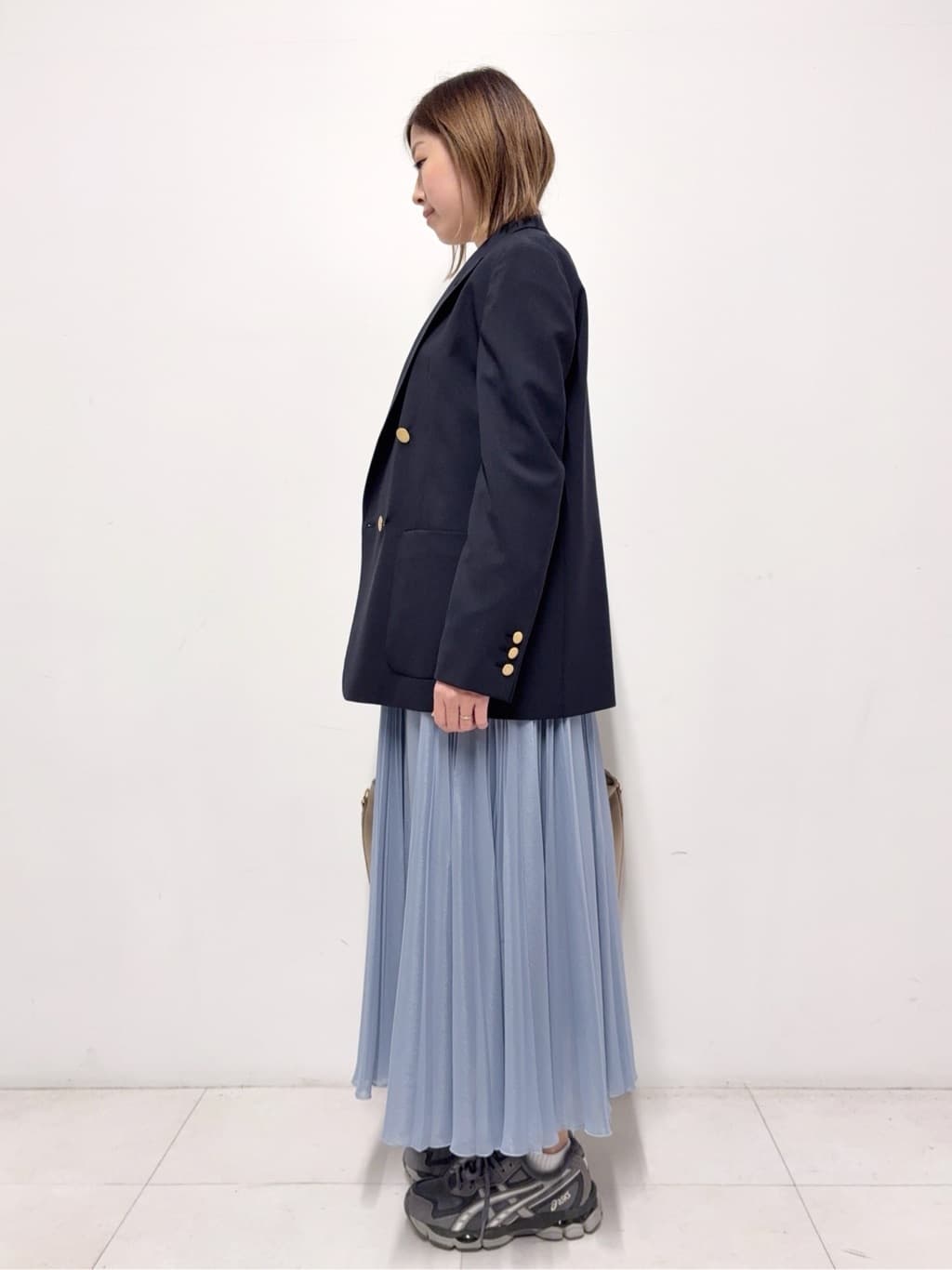 Nishijimaさんの「DRESSTERIOR｜コンフォート ダブルブレザー」を使ったコーディネート