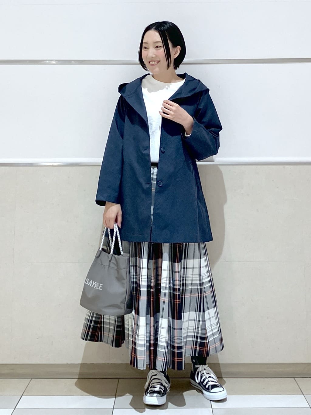 eriko さんの「Dessin｜【洗える】フードトレンチコート」を使ったコーディネート