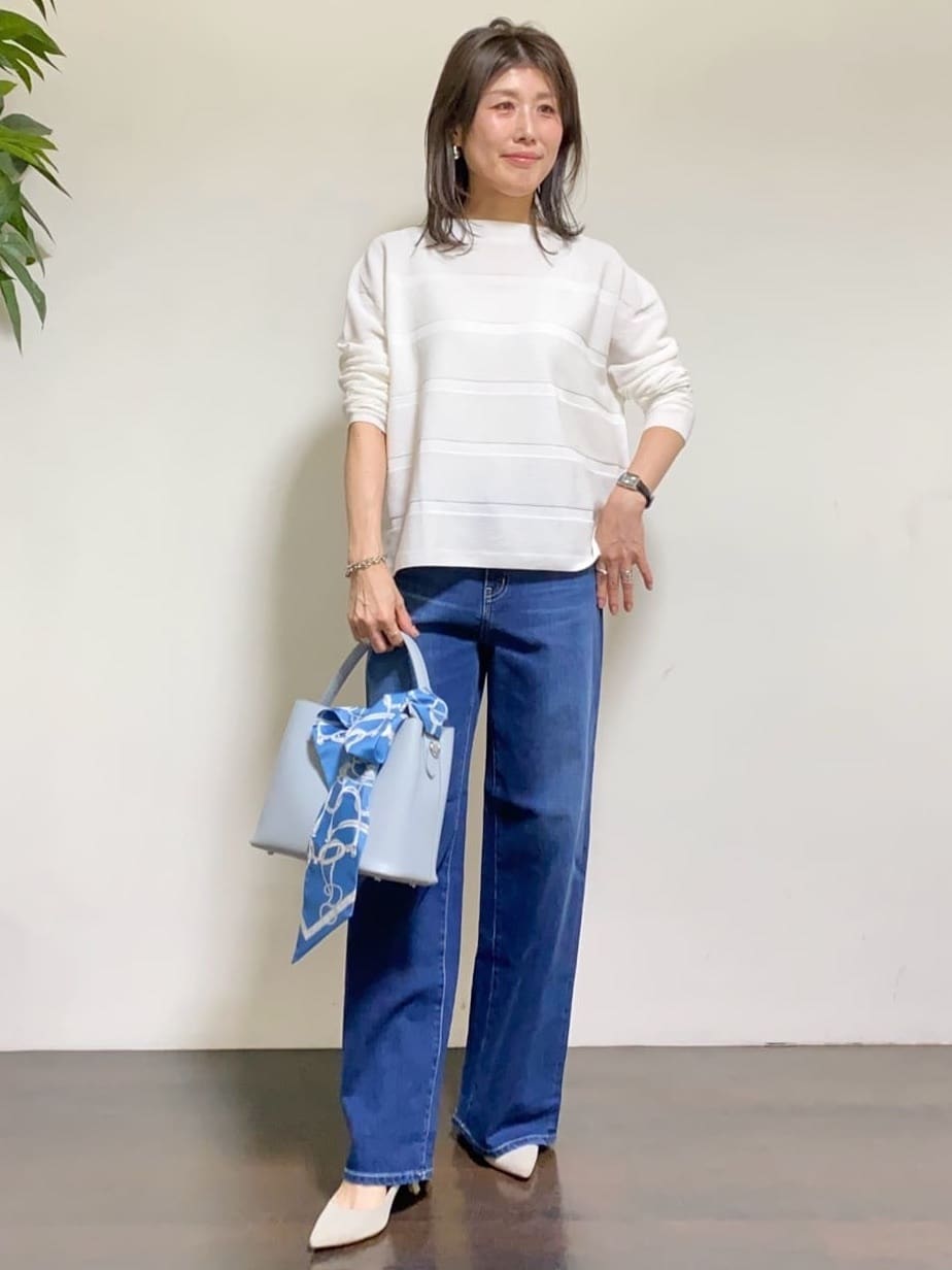 tomoさんの「UNTITLED｜【新色追加/セットアップ可】エアリー ダブルブレストジャケット」を使ったコーディネート