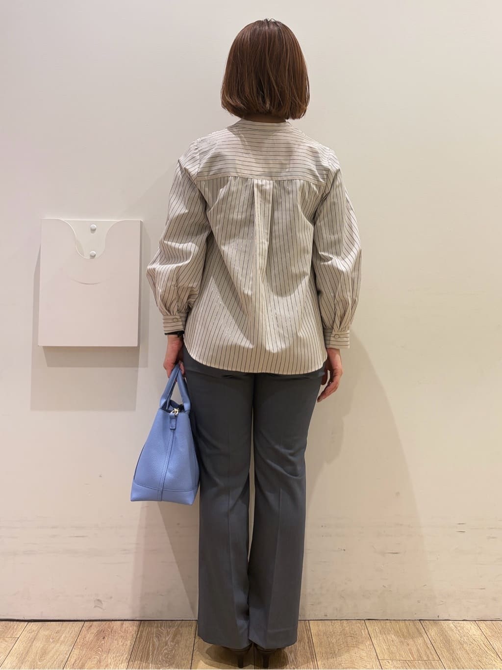 YUKOさんの「index｜ストレッチスリムフレアパンツ【洗濯機OK】」を使ったコーディネート