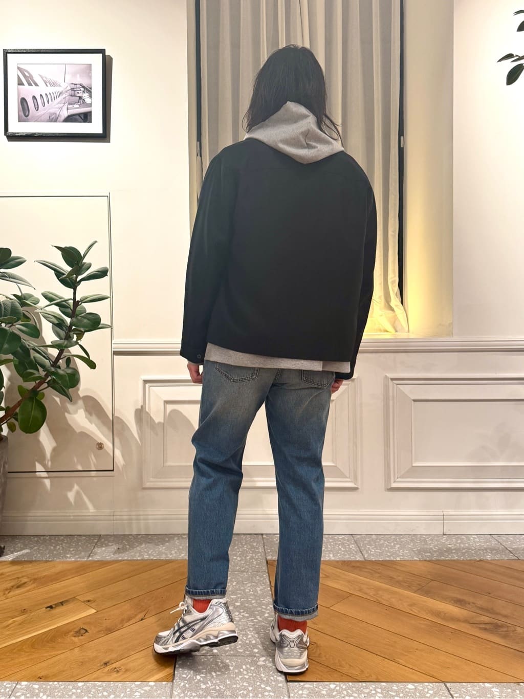 kawarataniさんの「DRESSTERIOR｜【接触冷感／セットアップ可】ドライタッチ ハイカウントジップアップパーカ」を使ったコーディネート