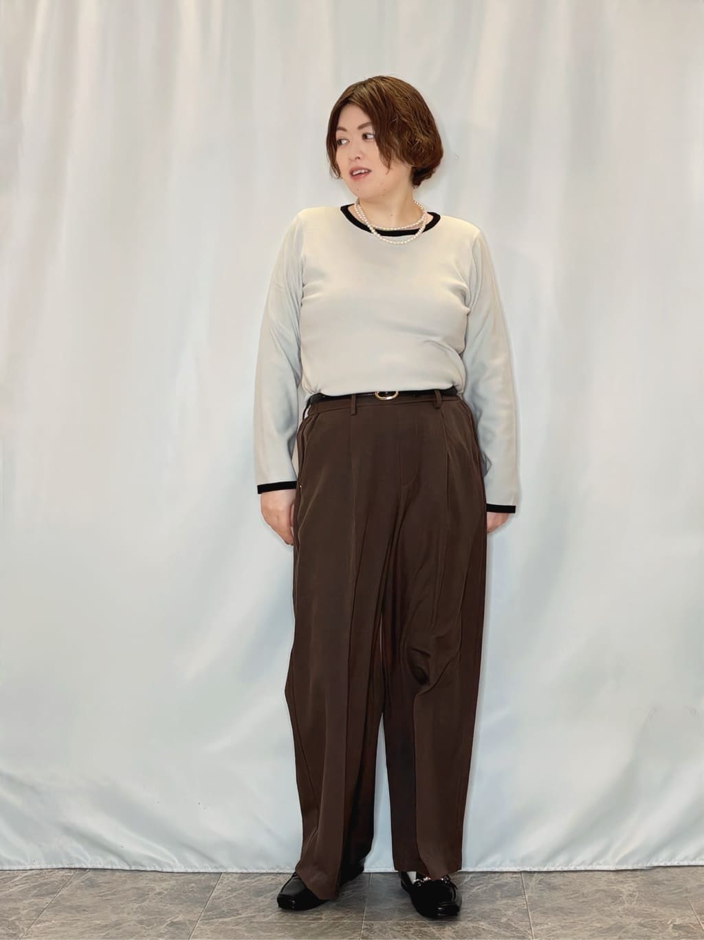 たみさんの「SHOO･LA･RUE｜【S-LL/撥水】通勤やお出かけにも活躍 ミドルトレンチコート」を使ったコーディネート