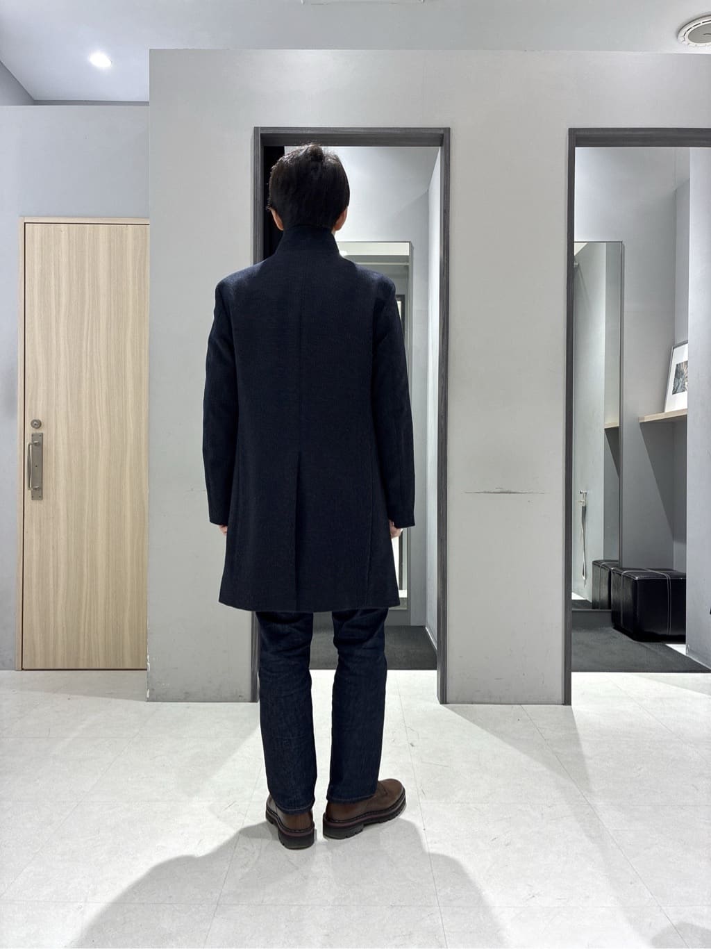 わいずみさんの「TAKEO KIKUCHI｜【ウールカシミヤブレンド】ビーバー調 スタンドカラー コート」を使ったコーディネート