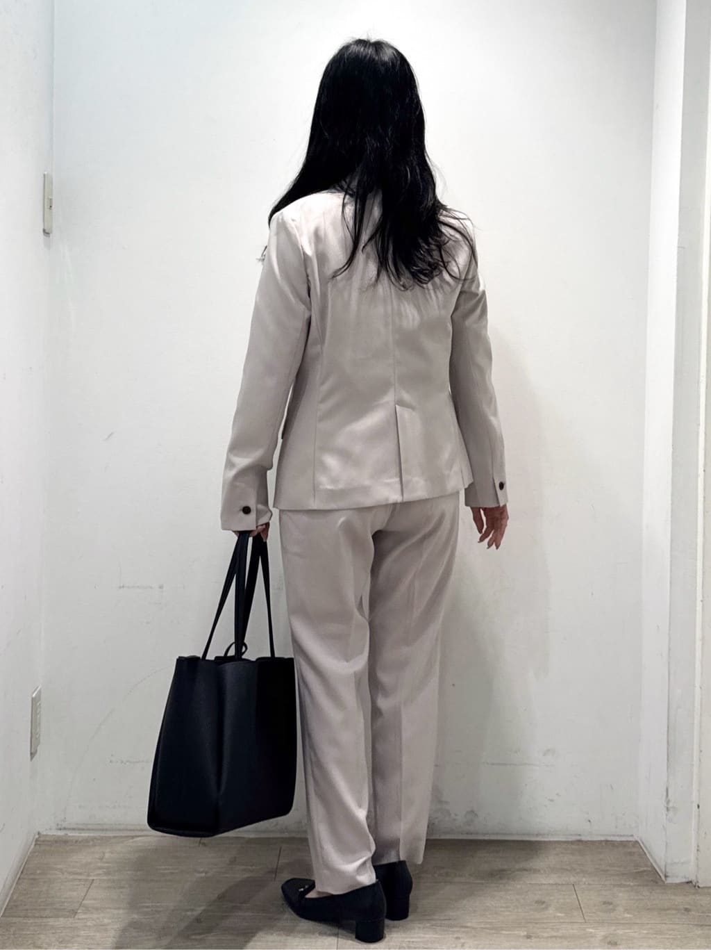 yuicciさんの「OPAQUE.CLIP｜ストレッチテーラードジャケット／セットアップ対応【洗濯機OK】」を使ったコーディネート