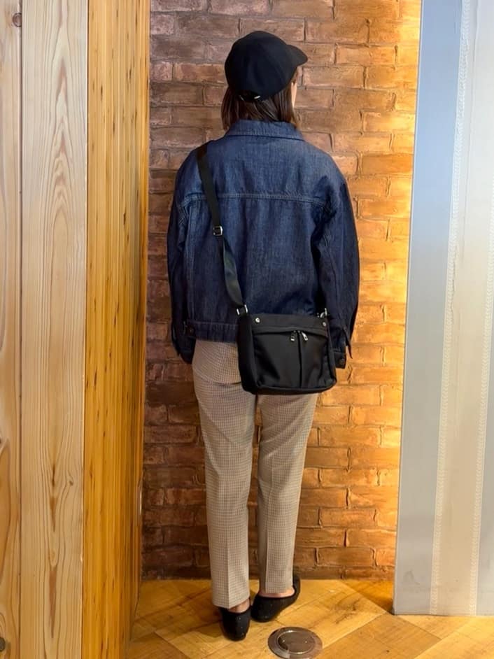 mieさんの「SHOO･LA･RUE｜【SHOO・LA・RUE DENIM】羽織るだけでこなれる　オーバーサイズデニムジャケット」を使ったコーディネート