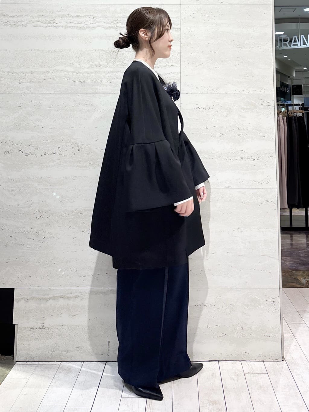 かほさんの「OPAQUE.CLIP｜《通勤セットアップ対応》 ワイドパンツダブルクロス【洗濯機OK】」を使ったコーディネート