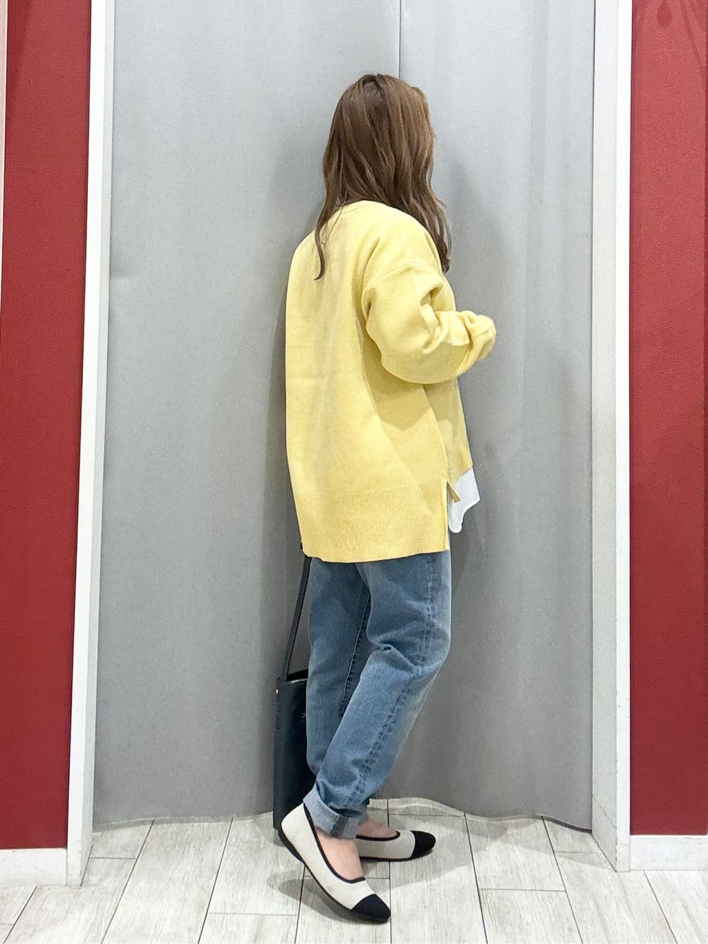 shioさんの「SHOO･LA･RUE｜【高レビュー/洗濯機可/S-LL】さらに軽くなった スポンディッシュ裾フェイクトップス」を使ったコーディネート