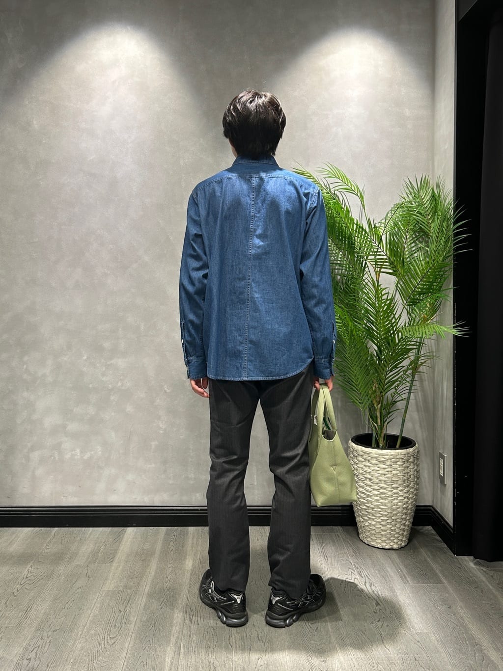 ruiさんの「TAKEO KIKUCHI｜【360&deg;ストレッチ／軽量】None Of Stress ライト ジャケット（セットアップ対応）」を使ったコーディネート