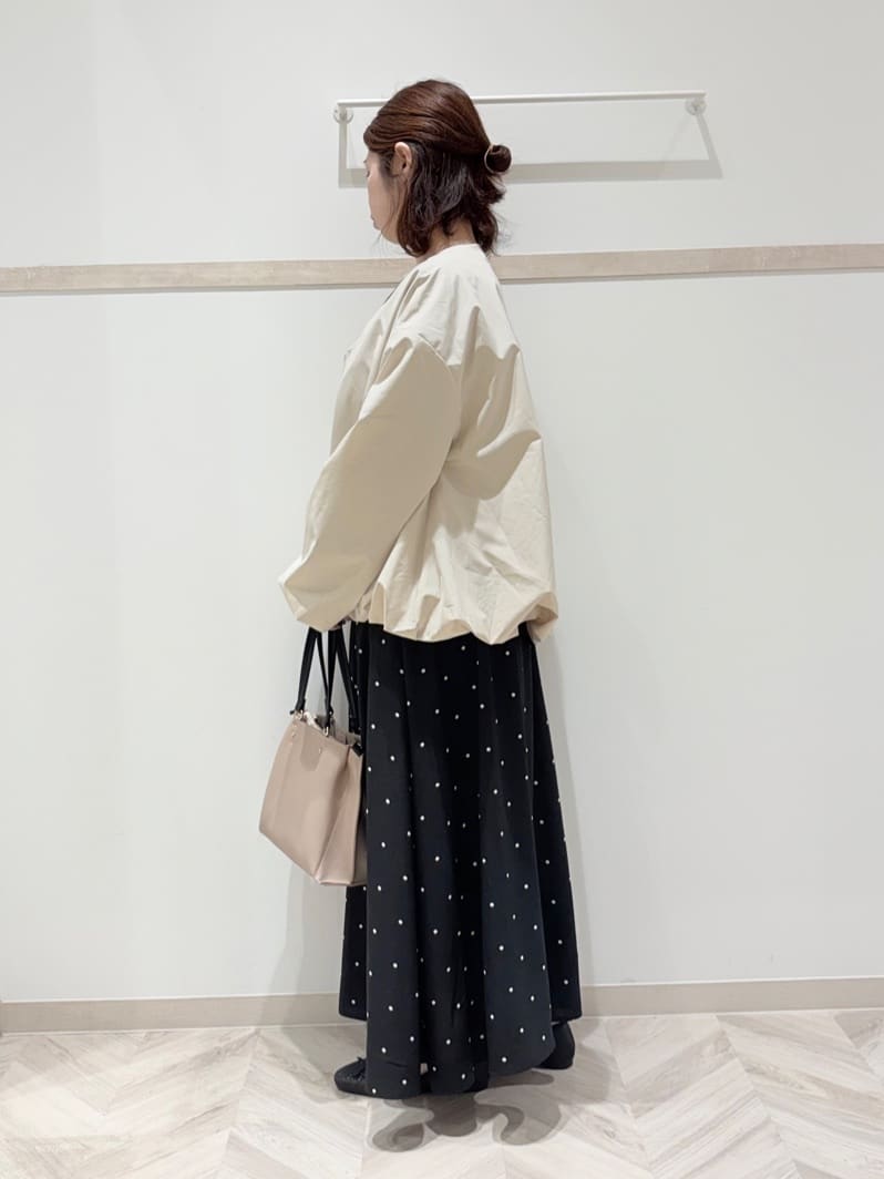 c_h_i_k_aさんの「SHOO･LA･RUE｜【洗濯機可/S-LL/アンサンブル可】結局、シンプル クルーネックニット」を使ったコーディネート