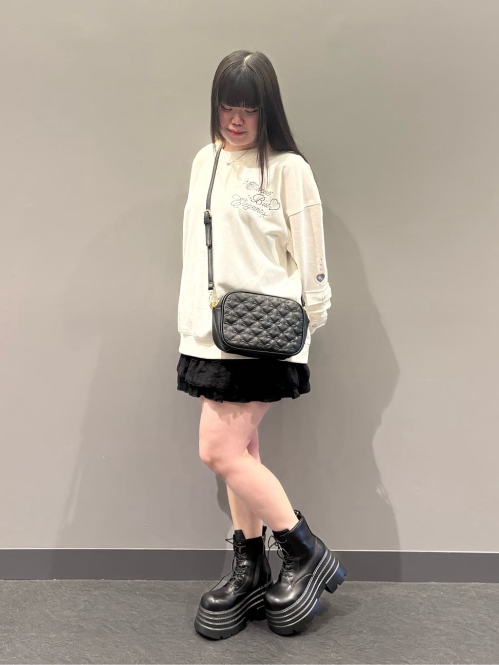ひなさんの「ESPERANZA｜厚底レースアップ」を使ったコーディネート