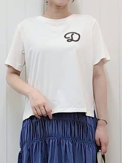 itoさんの「Dessin｜【洗える】チュール刺繍Tシャツ」を使ったコーディネート