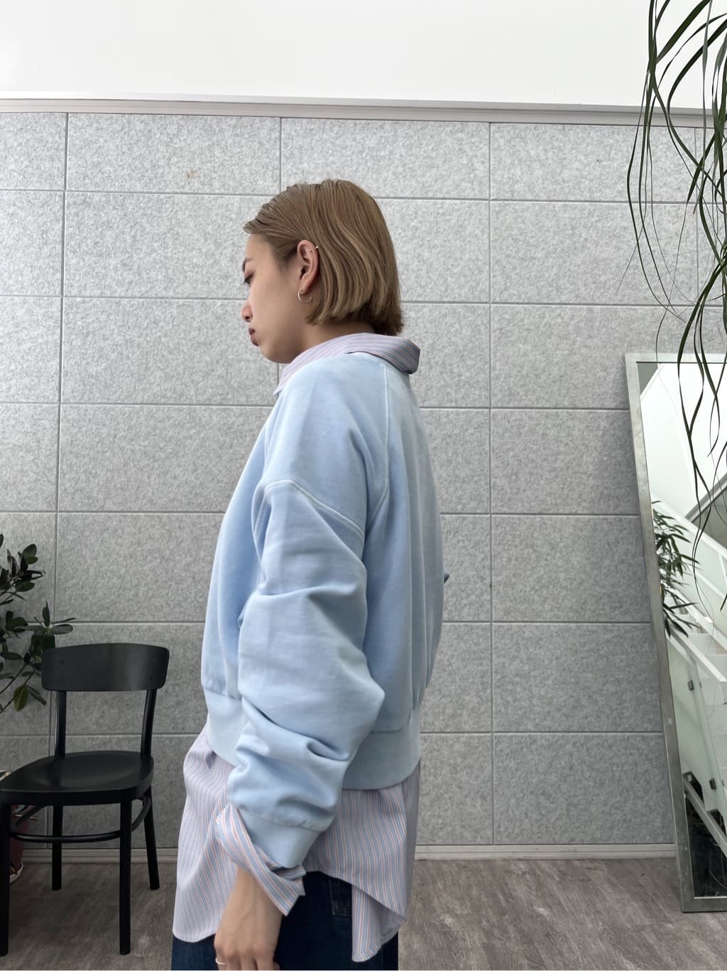 Harukaさんの「INDIVI｜ワイドスリーブカラースウェット」を使ったコーディネート