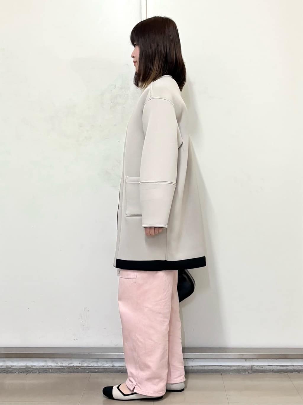 やまさんの「OPAQUE.CLIP｜リバーシブル配色ノーカラーコート【洗濯機OK】」を使ったコーディネート