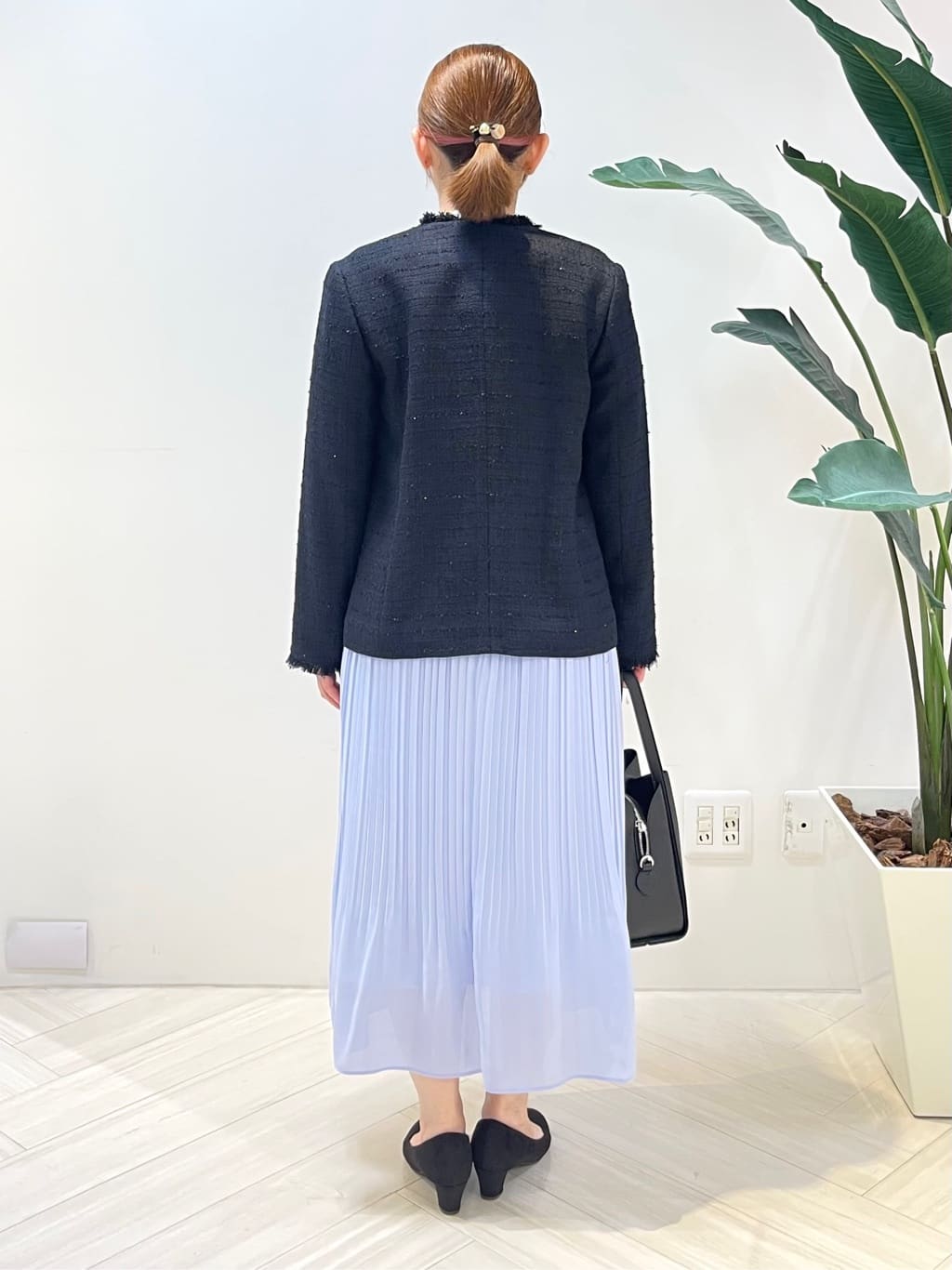 Tomoさんの「UNTITLED｜【仕事着/スーツ】ファンシーツイード ジャケット」を使ったコーディネート