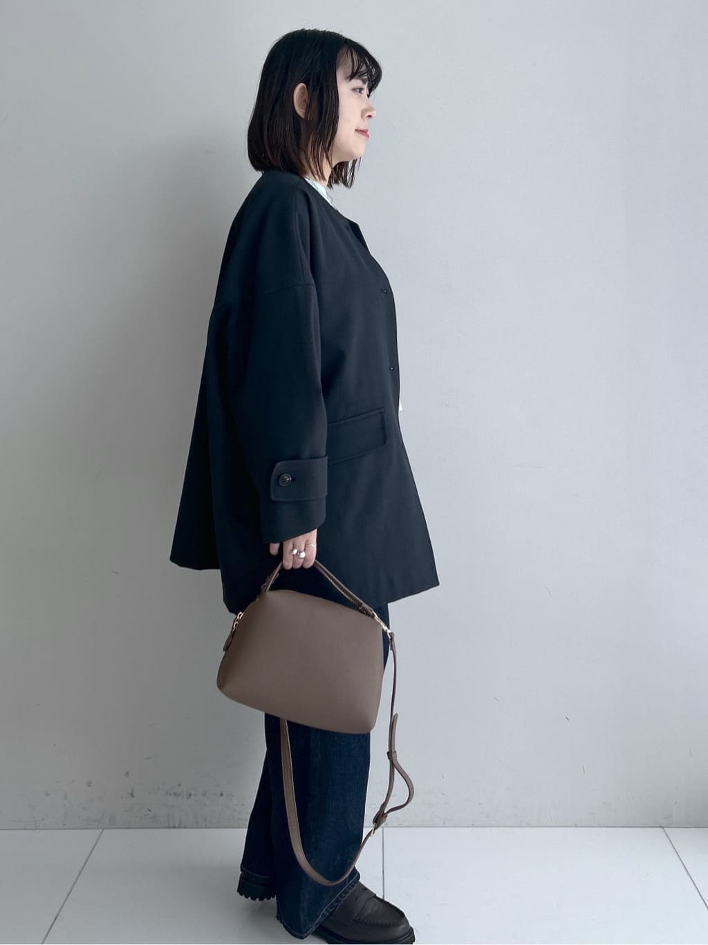Hirokaさんの「Dessin｜【花粉ガード/撥水加工/洗える】クルーネックスプリングコート」を使ったコーディネート