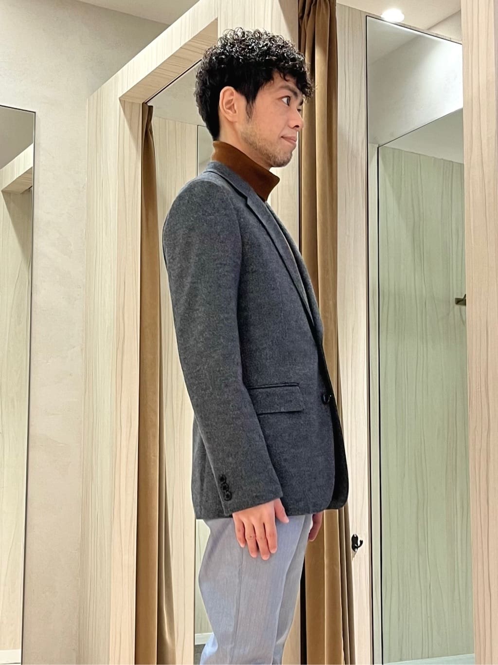 URAさんの「TAKEO KIKUCHI｜【ダウンライナー付き】メランジ ステンカラー コート」を使ったコーディネート