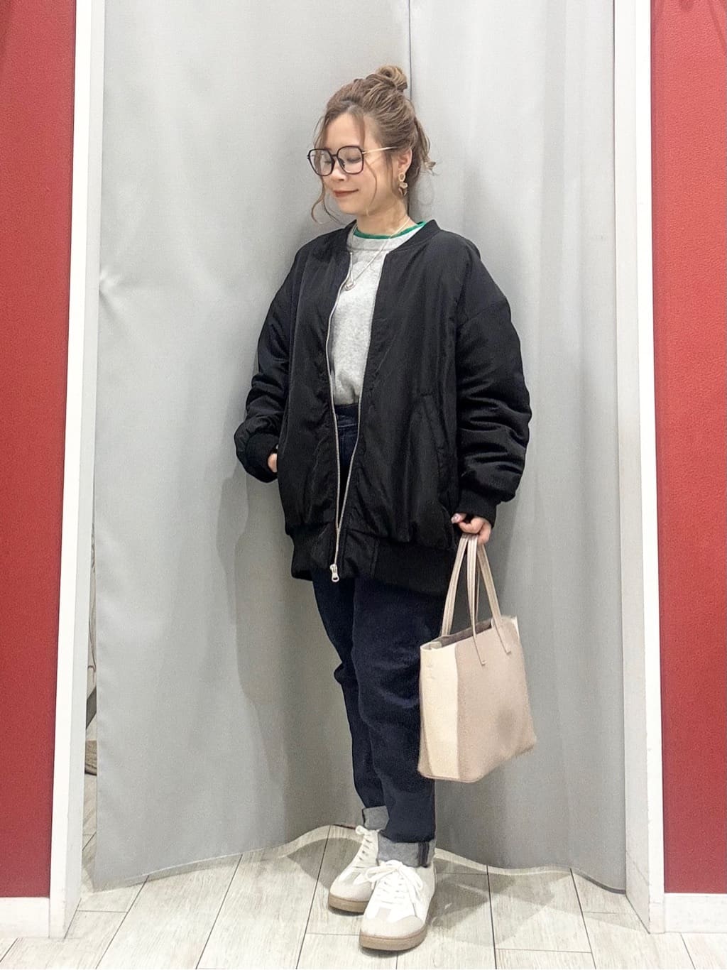 shioさんの「SHOO･LA･RUE｜【SHOO・LA・RUE DENIM】毎日使いたくなる ストレッチデニムスキニーパンツ」を使ったコーディネート