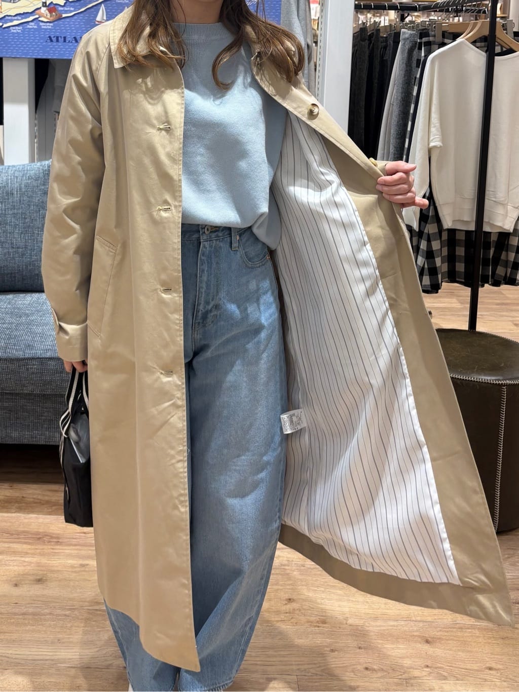 yuinaさんの「Dessin｜シャンブレースプリングコート」を使ったコーディネート
