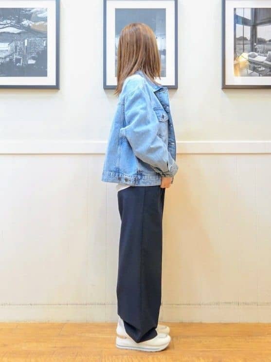 nao.さんの「SHOO･LA･RUE｜【SHOO・LA・RUE DENIM】羽織るだけでこなれる　オーバーサイズデニムジャケット」を使ったコーディネート