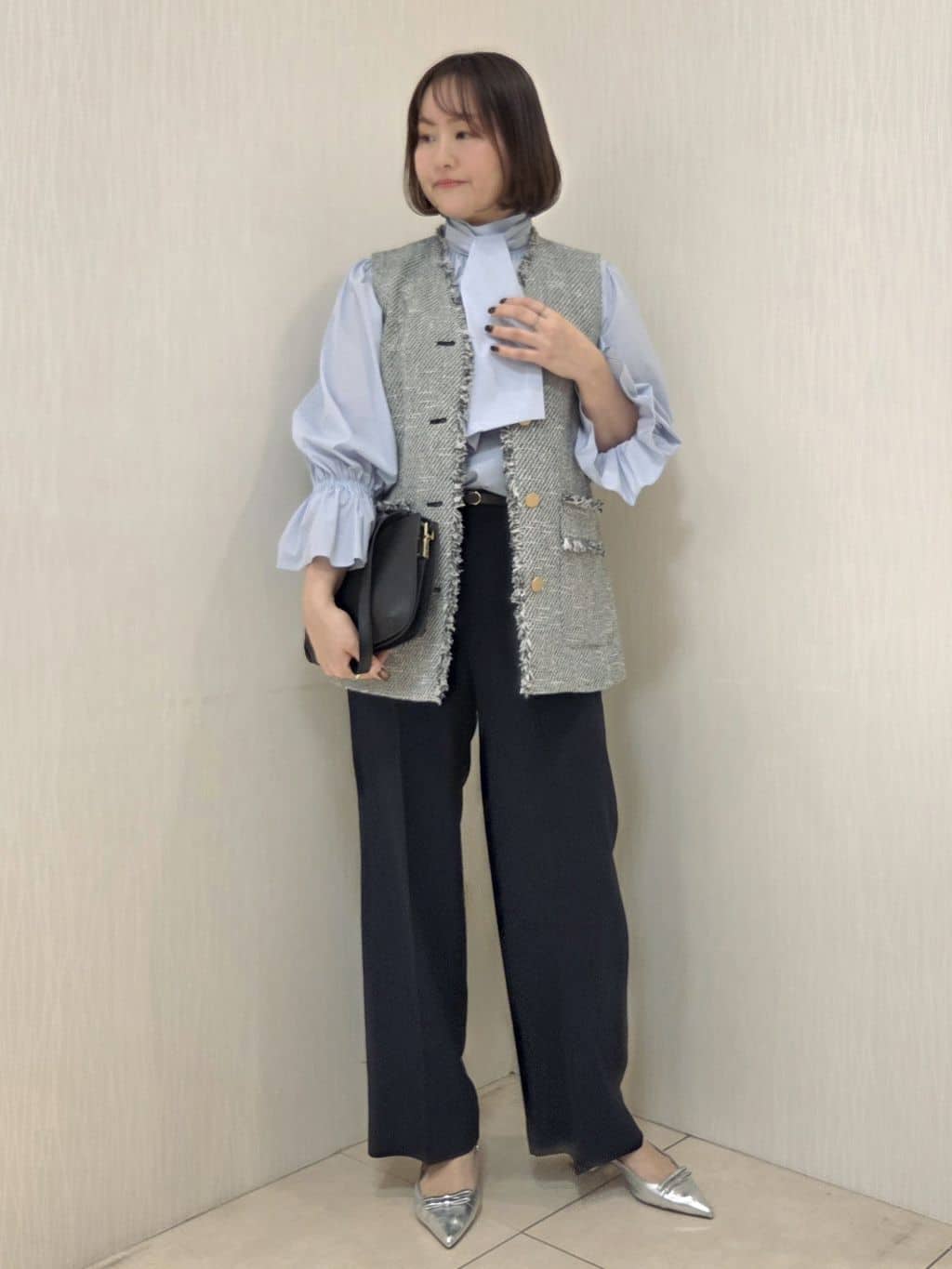 naokoさんの「UNTITLED｜【オンオフ使える】スラブツイード ジレ」を使ったコーディネート