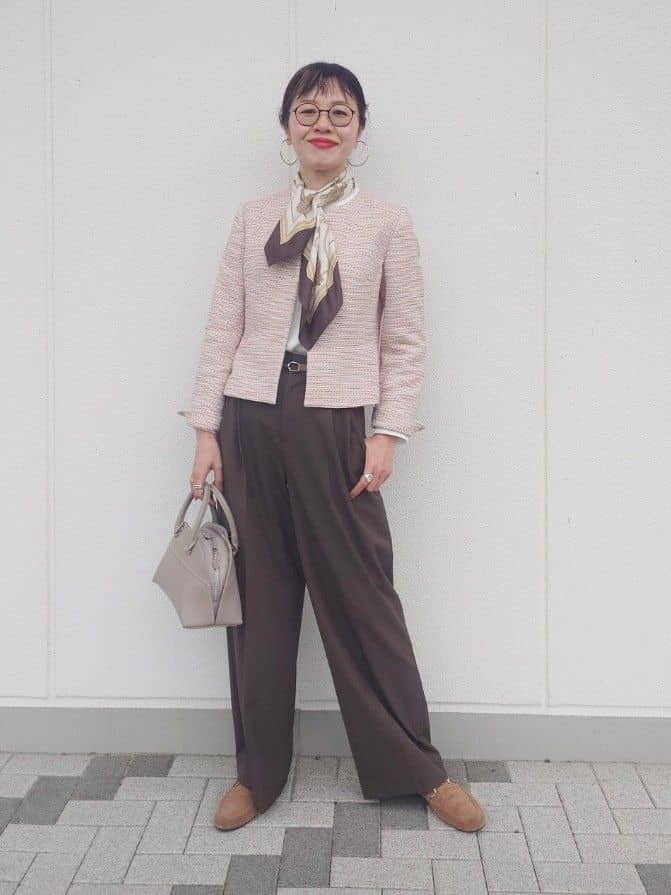 MUTSUKOさんの「UNTITLED｜【きれいめ】ツイード ペプラムジャケット」を使ったコーディネート