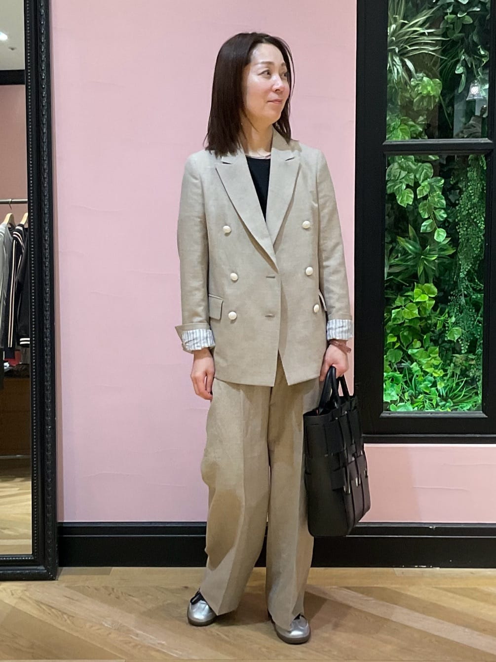 Hiwatashiさんの「DRESSTERIOR｜【セットアップ可】リネンブレンドダブルブレストジャケット」を使ったコーディネート