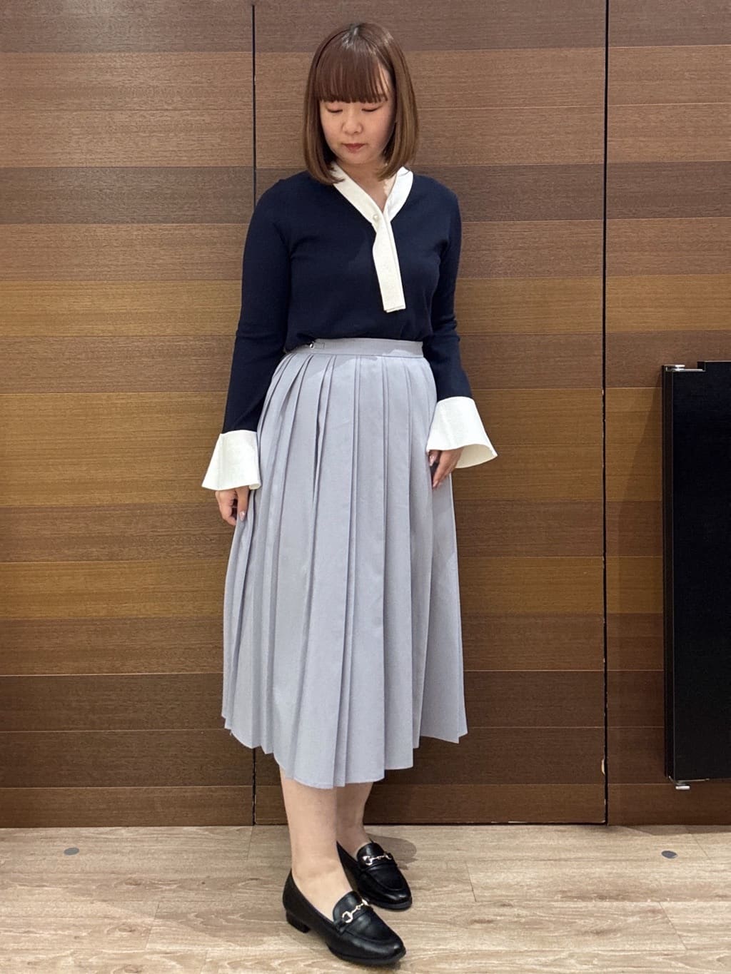 yumeさんの「OPAQUE.CLIP｜バイカラーボウタイパール調ニット【洗濯機OK】」を使ったコーディネート