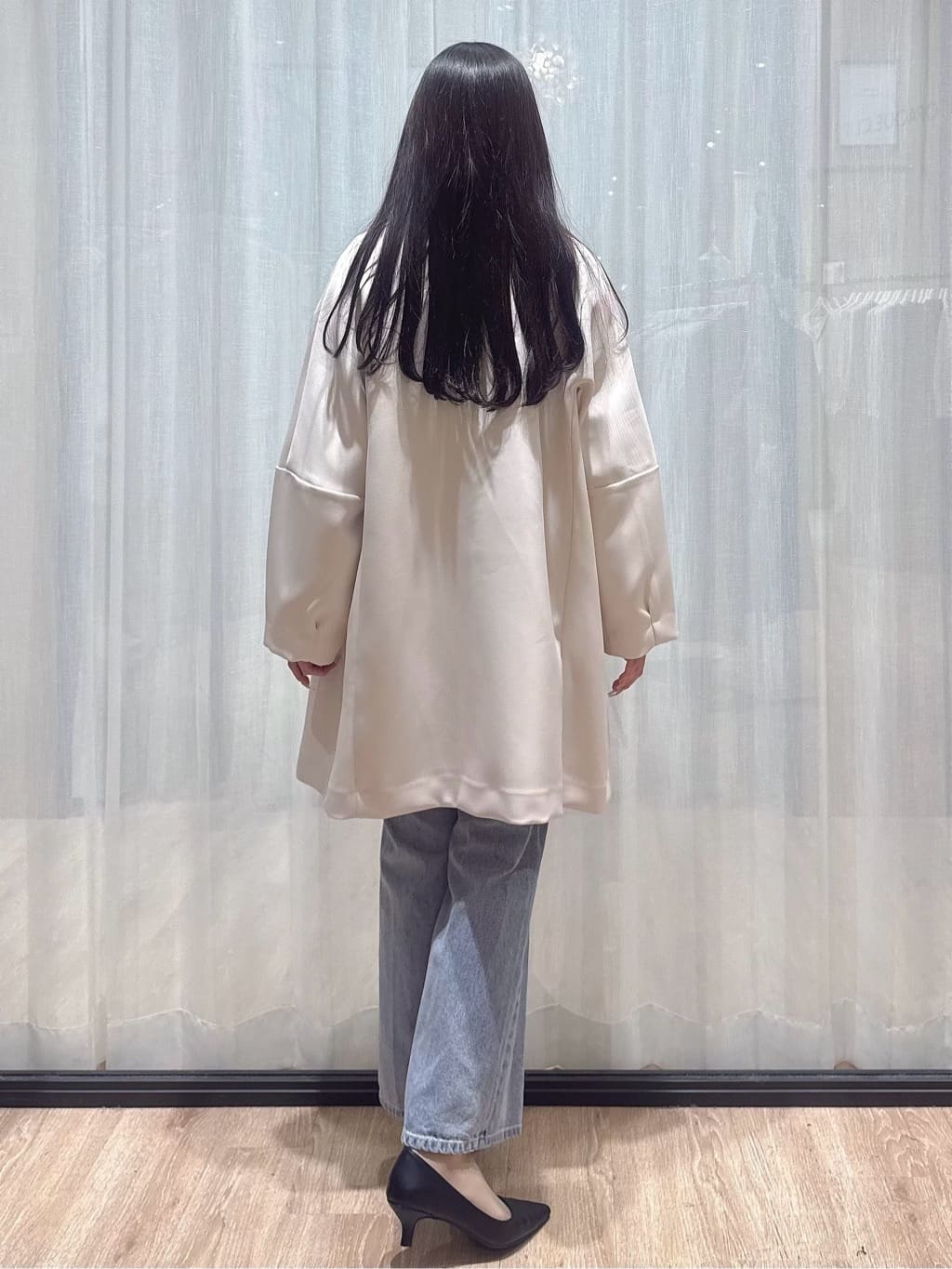 ぞうげさんの「OPAQUE.CLIP｜フォルムスリーブミドルコート【洗濯機OK】」を使ったコーディネート