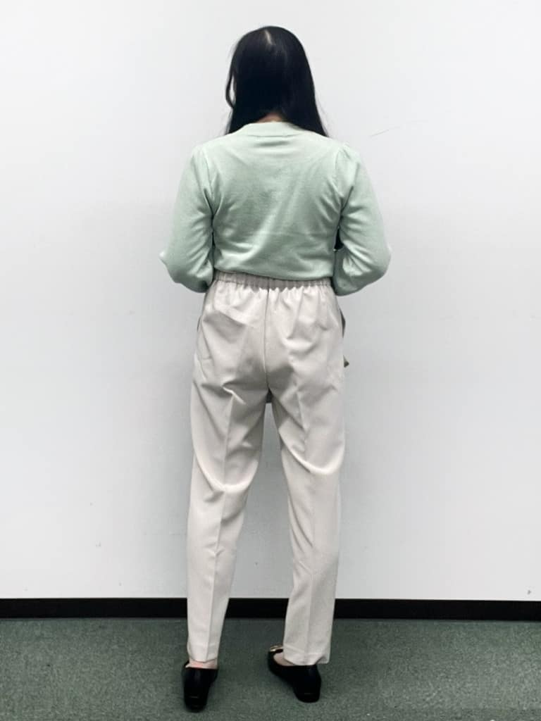 Hitomiさんの「index｜柄編みスリーブハイネックニット【洗濯機OK】」を使ったコーディネート
