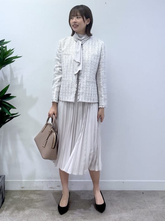 yukaさんの「UNTITLED｜【仕事着/スーツ】ファンシーツイード ジャケット」を使ったコーディネート