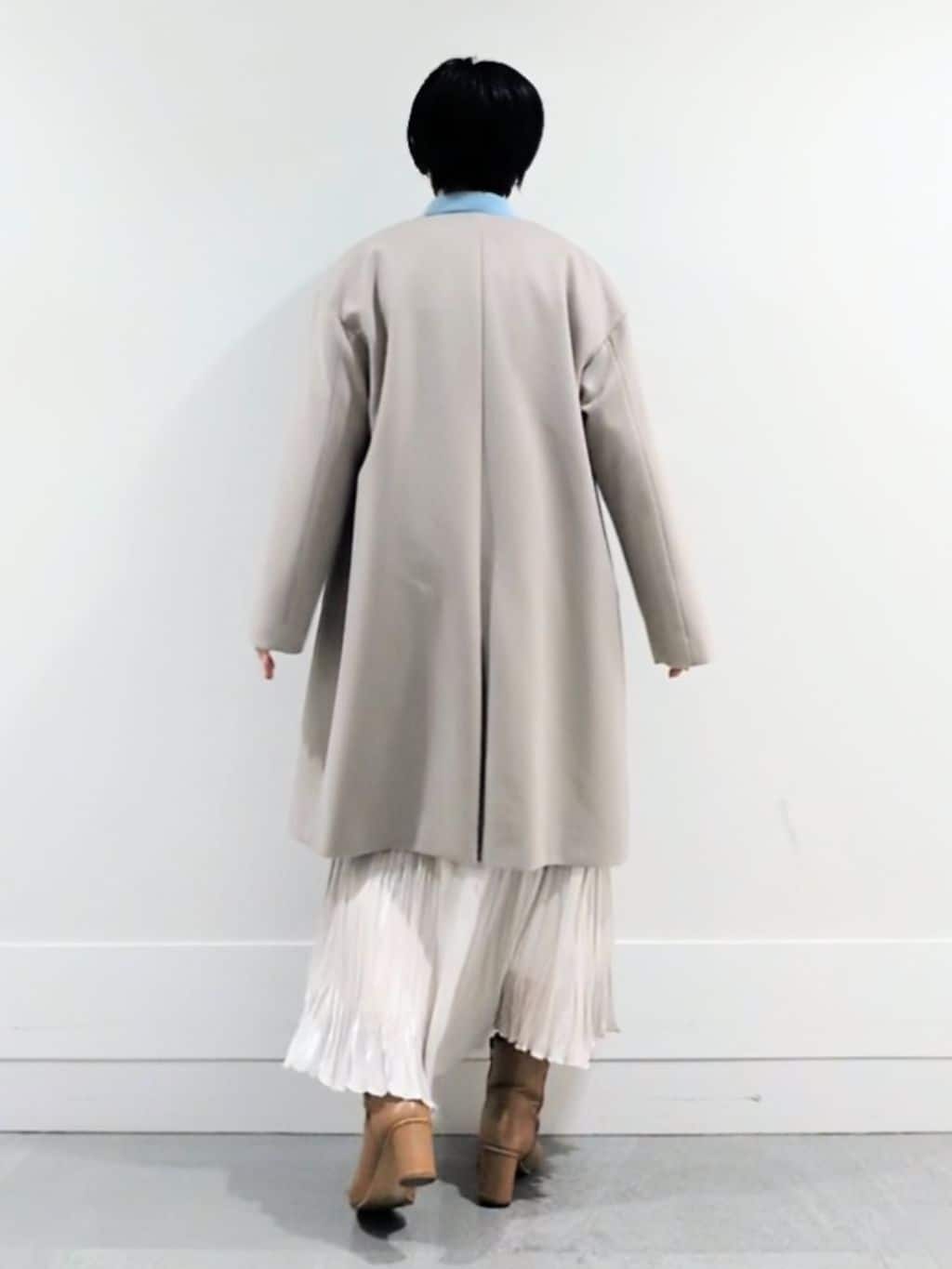 ミズタさんの「UNTITLED｜【ふわふわニット/オンオフ使える】フォックスカシミヤ衿付きカーディガン」を使ったコーディネート