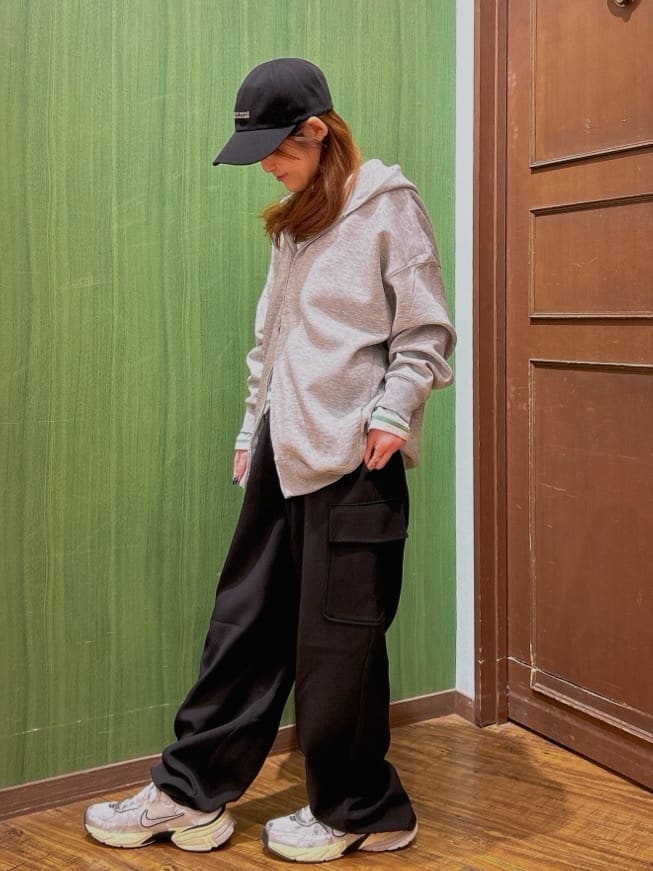 かおりさんの「SHOO･LA･RUE｜【S-LL/洗濯機可】着こなしいろいろ 首元すっきりボートネック ボーダーロンT」を使ったコーディネート