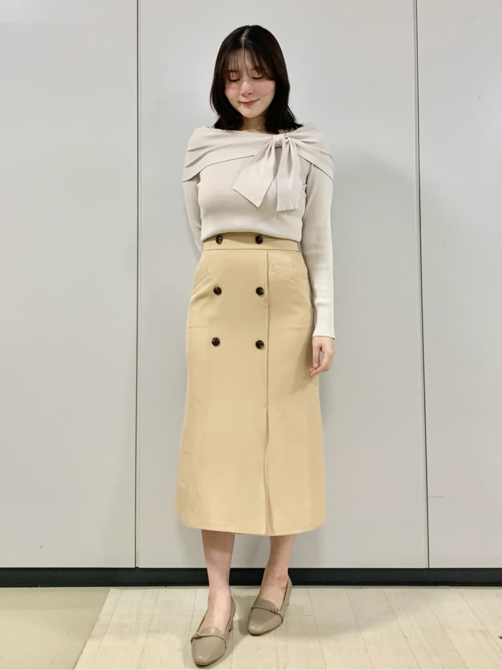 kasumiさんの「index｜オフショルリボンリブニット【洗濯機OK】」を使ったコーディネート