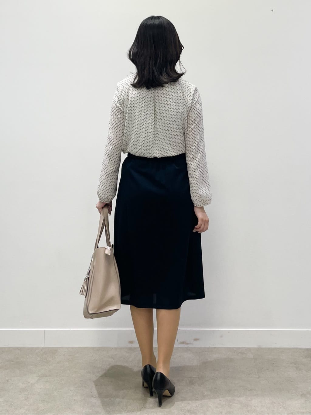 yukariさんの「Reflect｜【UVカット／接触冷感】フロントフリルシフォンブラウス」を使ったコーディネート