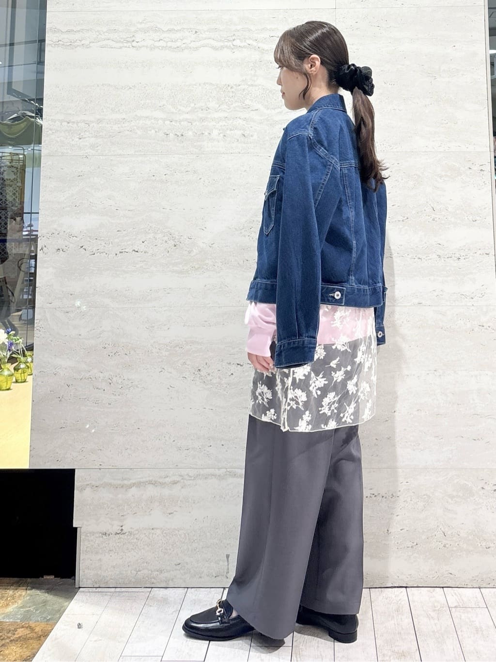 かほさんの「OPAQUE.CLIP｜【抗菌防臭加工】ビット付きローファー」を使ったコーディネート