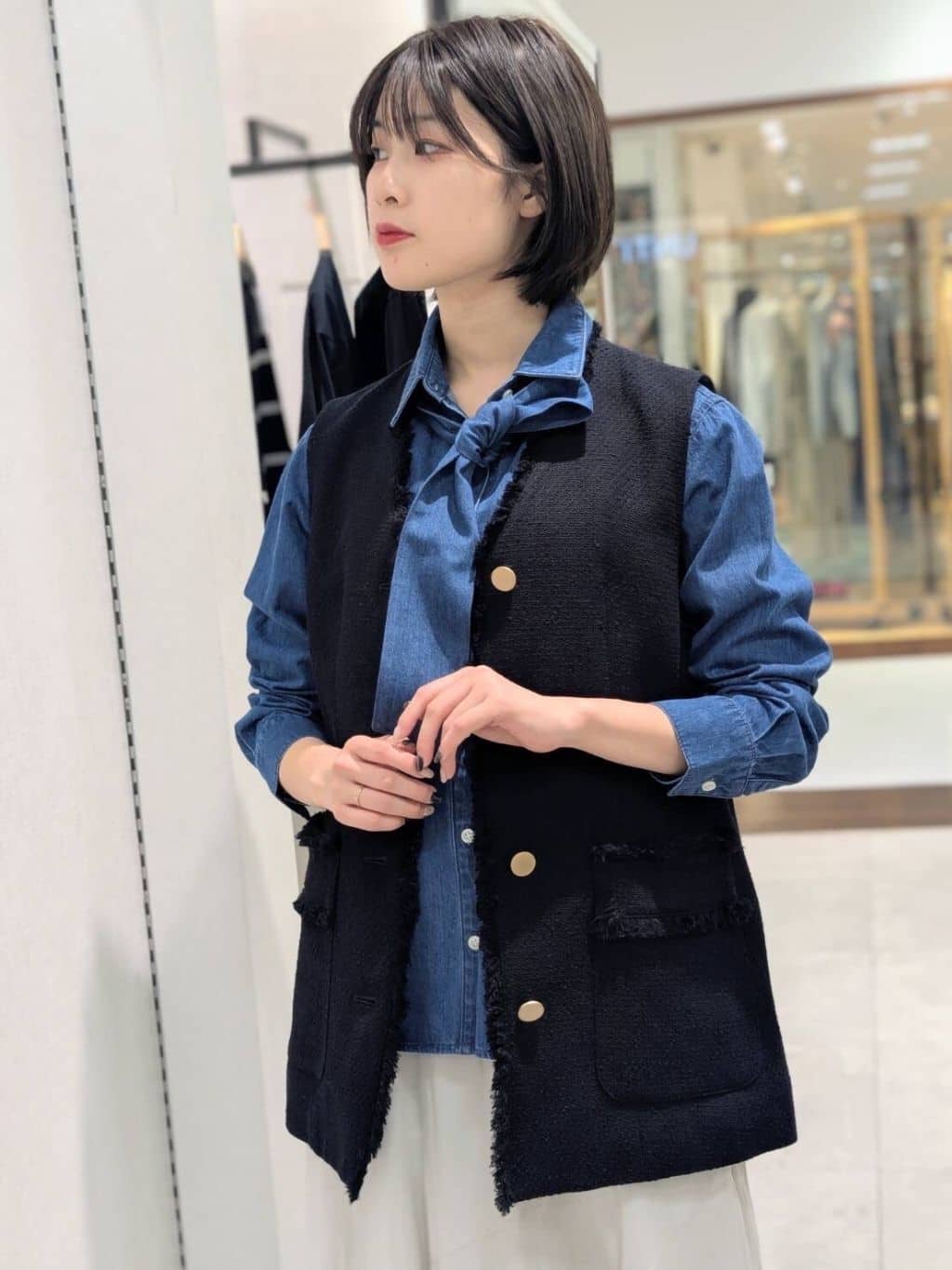 nonoさんの「UNTITLED｜【オンオフ使える】スラブツイード ジレ」を使ったコーディネート