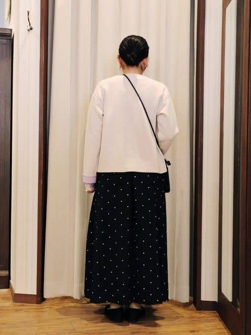 chami さんの「SHOO･LA･RUE｜【洗濯機可/S-LL】品良くきまる 配色カーディガン」を使ったコーディネート