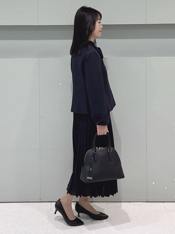 makiさんの「UNTITLED｜【きれいめ】ツイード ペプラムジャケット」を使ったコーディネート