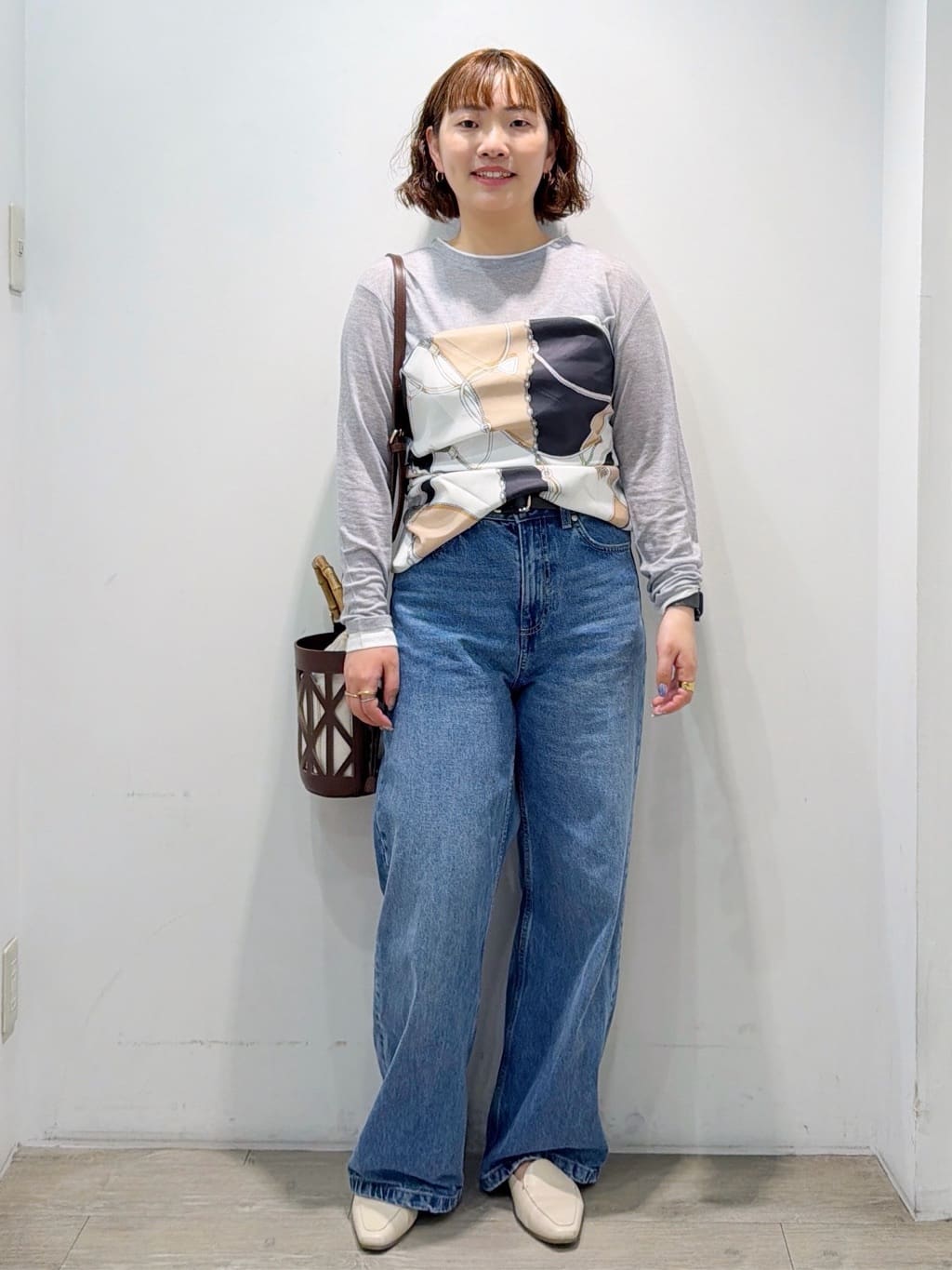 sumicaさんの「OPAQUE.CLIP｜配色レイヤードロングスリーブTシャツ【洗える】」を使ったコーディネート