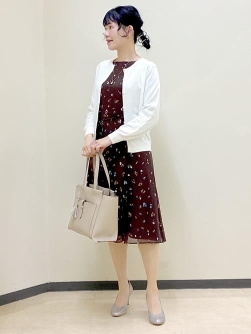  beni_gingerさんの「Reflect｜【ウエストリボン付き】フレアプリントワンピース」を使ったコーディネート
