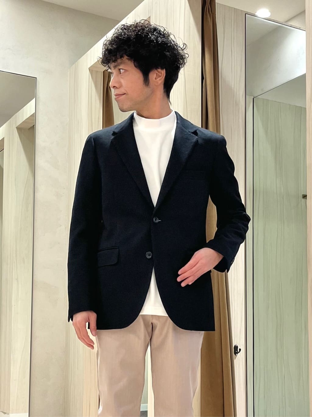 URAさんの「TAKEO KIKUCHI｜【ダウンライナー付き】メランジ ステンカラー コート」を使ったコーディネート