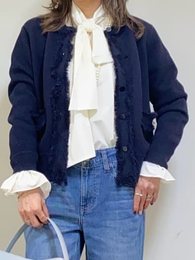 tomoさんの「UNTITLED｜◆【セレモニー/華やか】2WAYボウタイブラウス」を使ったコーディネート